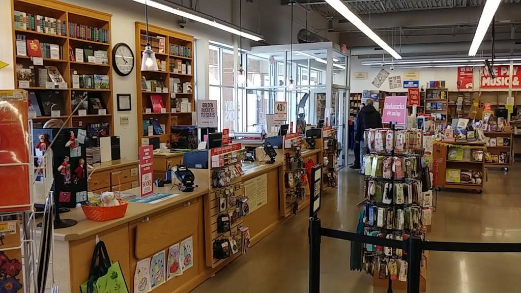 Half Price Books | 100 Meadow Park Ave, Lewis Center, OH 43035, USA | Phone: (740) 548-1290