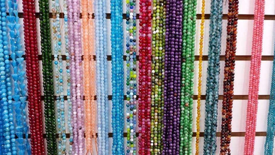 Beads of Paradise | 1792 Callens Rd, Ventura, CA 93003, USA | Phone: (805) 642-5050