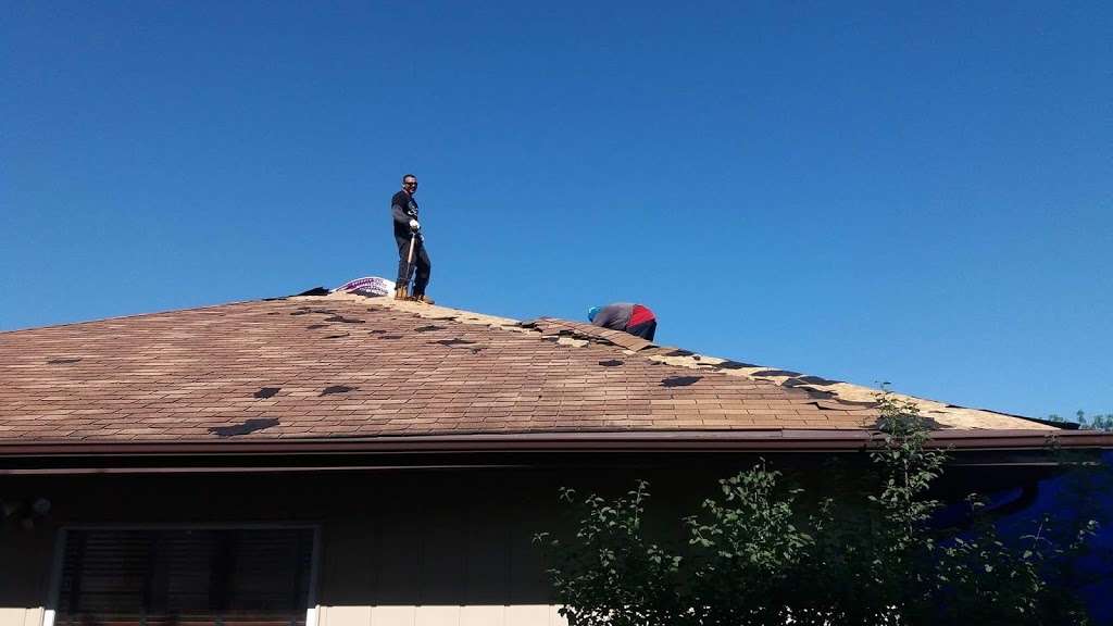 Amaros roofing services | 3802 W 68th Pl, Chicago, IL 60629, USA | Phone: (708) 516-9180