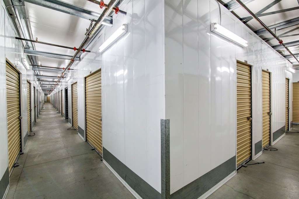 StaxUP Storage - San Marcos | 458 E Mission Rd, San Marcos, CA 92069, USA | Phone: (760) 428-2284