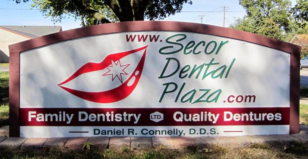 Secor Dental Plaza Quality Dentures | 5429 Secor Rd, Toledo, OH 43623, USA | Phone: (419) 474-3456