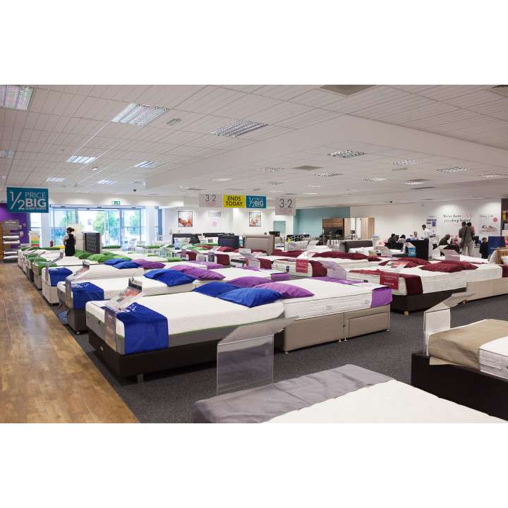 Dreams Staples Corner | Staple Corner Retail Park, Staples Corner, London NW2 6LW, UK | Phone: 020 8452 1931