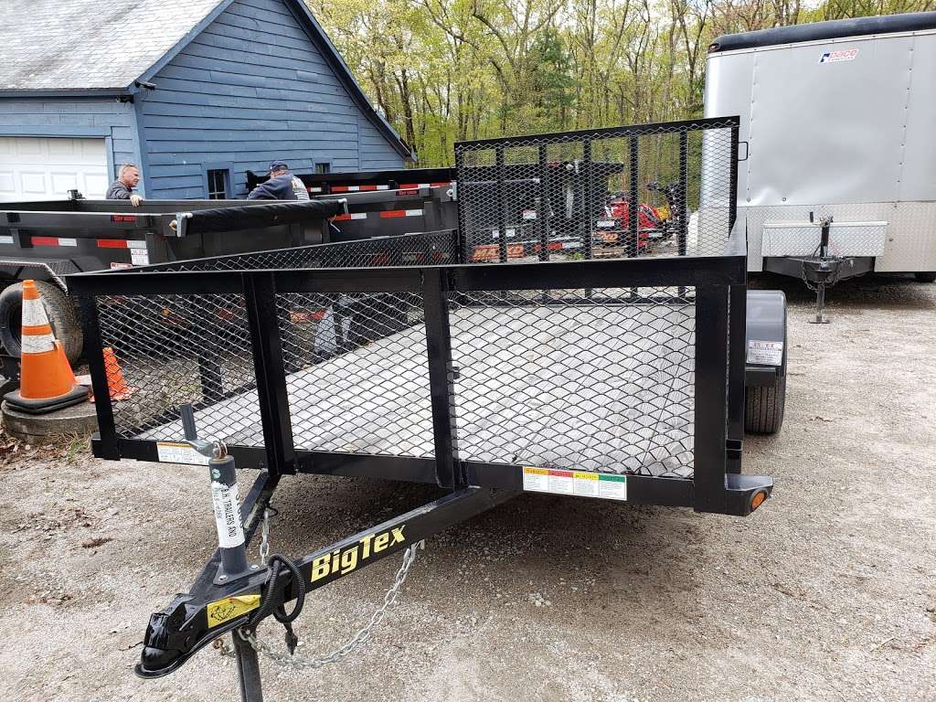 B. H. Trailers and Plows | 2207 Hartford Ave, Johnston, RI 02919, USA | Phone: (860) 949-7863