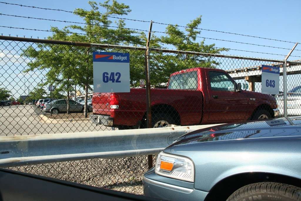 Budget Car Rental, 10255 W Zemke Blvd, Chicago, IL 60666, USA