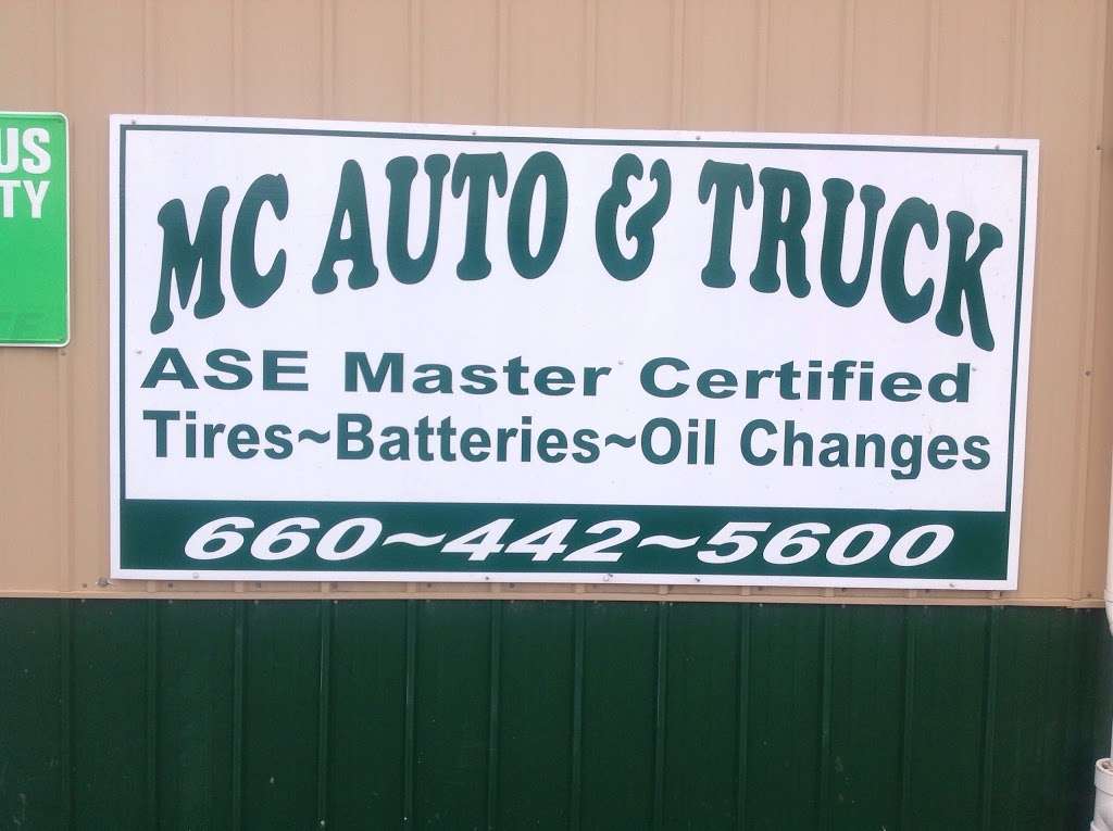 Mc Auto & Truck Repair Towing & Recovery Llc | 208 Nebraska St, Mound City, MO 64470 | Phone: (660) 853-0584