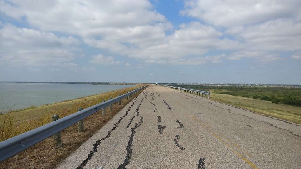 Joe pool overlook | Northside Impoundment Trail, Dallas, TX 75249, USA | Phone: (972) 299-2227