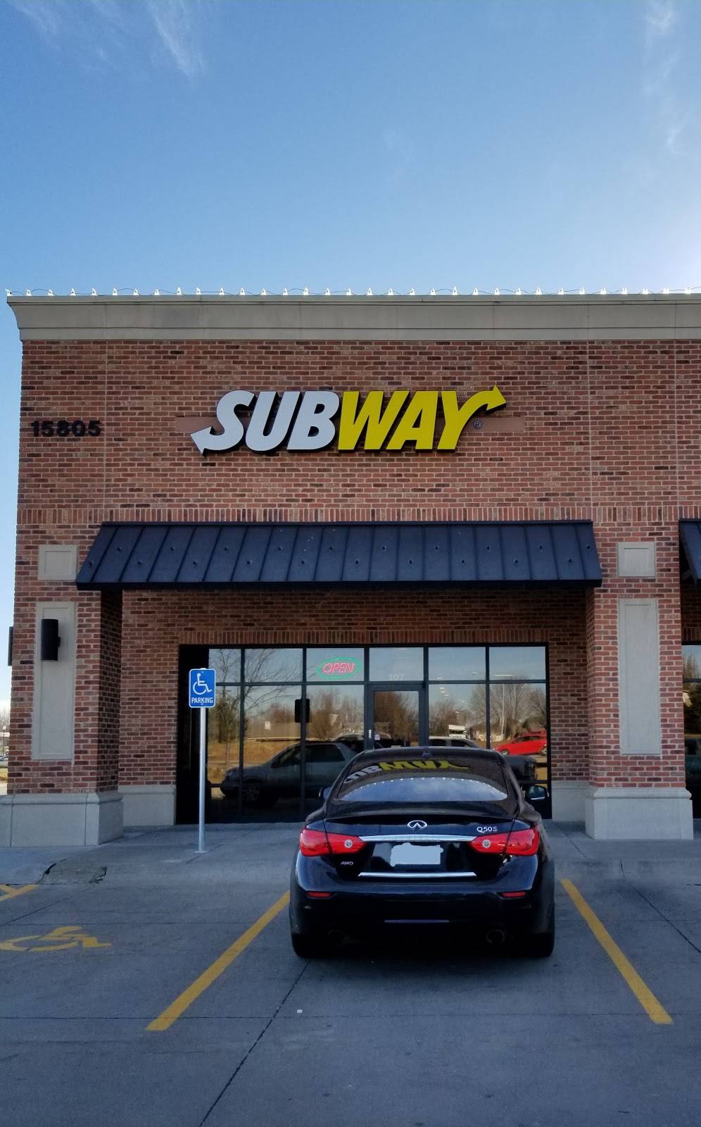 Subway | 15805 W Maple Rd Suite 107, Omaha, NE 68116, USA | Phone: (402) 496-2694