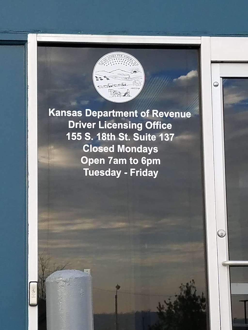 Kansas Drivers License Department | 155 S 18th St, Kansas City, KS 66102, USA | Phone: (785) 296-3963