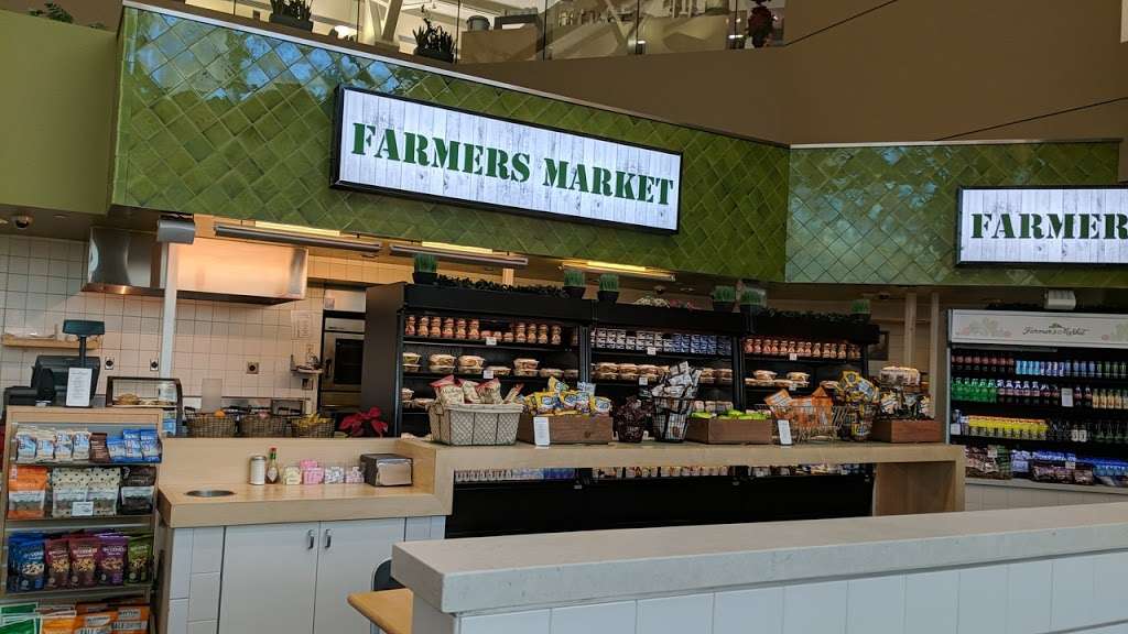 Farmers Market | 18601 Airport Way, Santa Ana, CA 92707, USA | Phone: (949) 252-6125 ext. 15