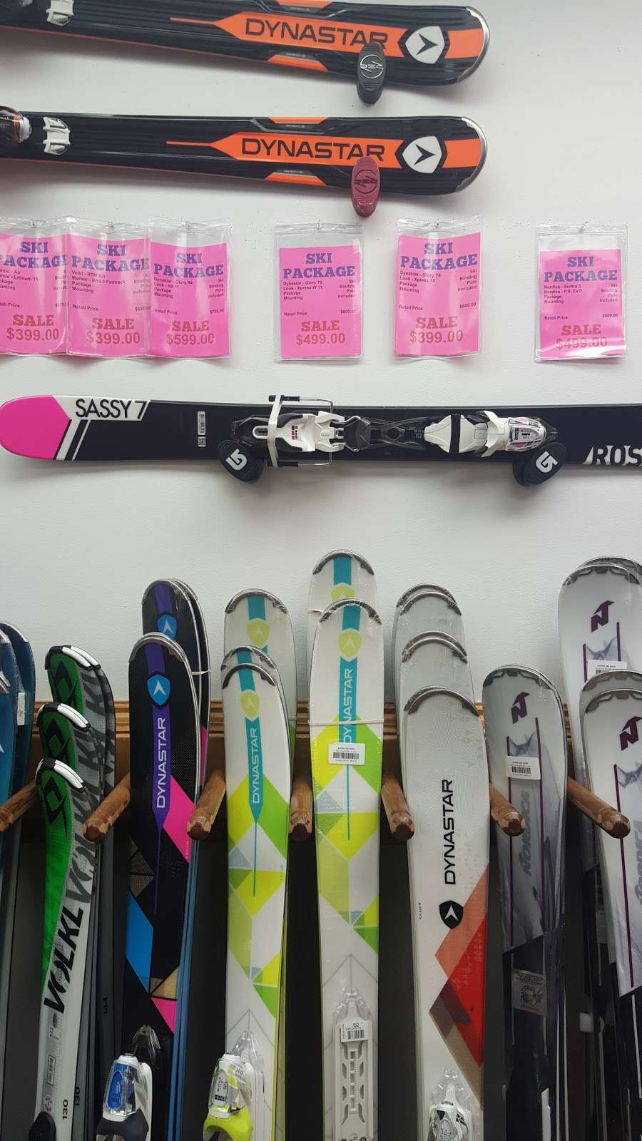 Alpine Ski Shop | 3206 Fire Rd, Egg Harbor Township, NJ 08234, USA | Phone: (609) 641-1211