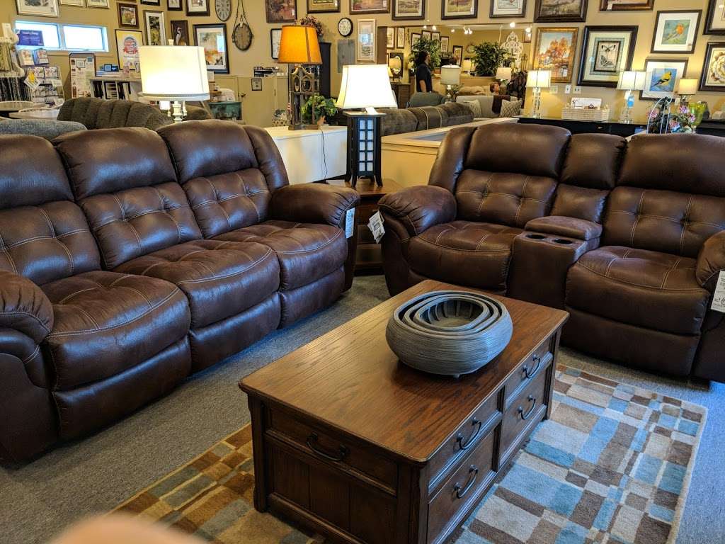 Furniture Barn | 791 S Dupont Hwy, New Castle, DE 19720 | Phone: (302) 834-9145