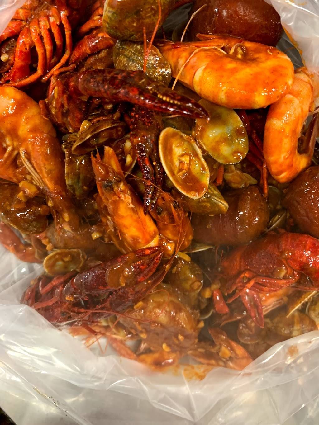 Red Crawfish | 2054 S Euclid St, Anaheim, CA 92802, USA | Phone: (657) 233-5282