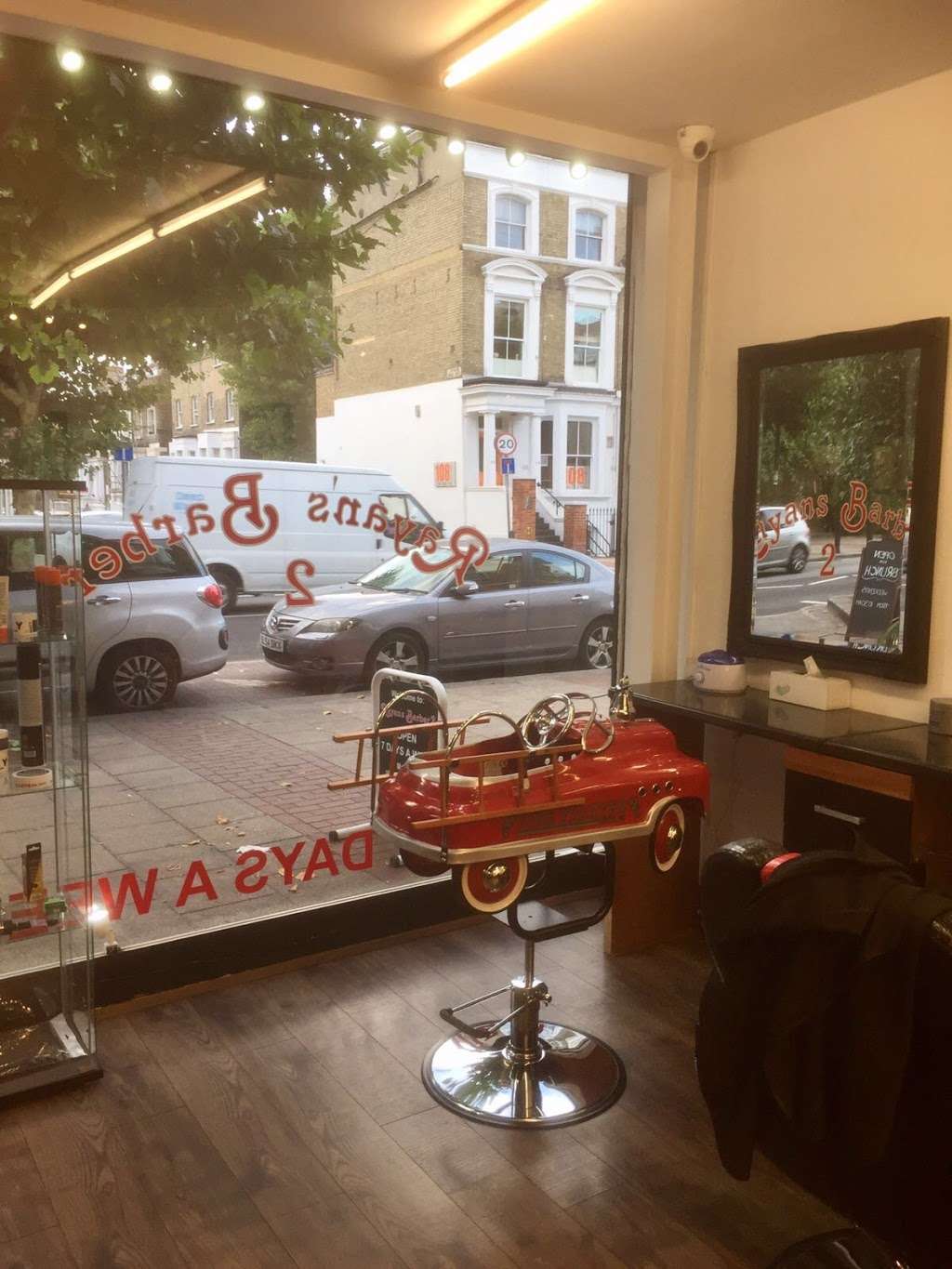 Rayans barbers 2 | 145 St Johns Hill, London SW11 1TQ, UK | Phone: 020 7018 1362