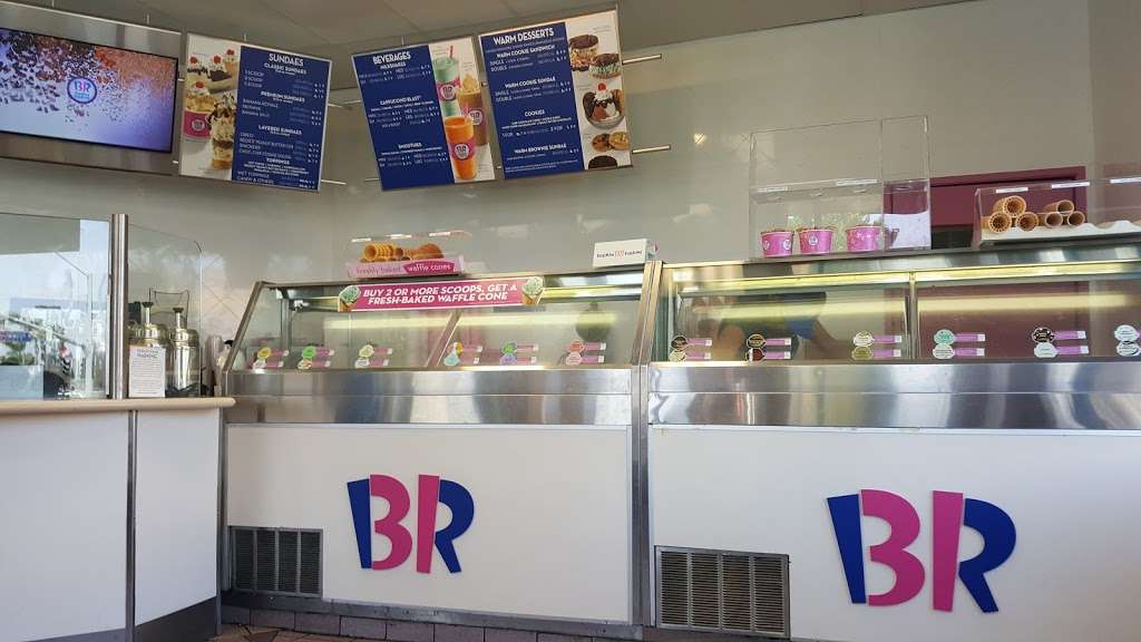 Baskin-Robbins | 12625 Frederick St, Ste W3, Moreno Valley, CA 92553, USA | Phone: (951) 653-3310