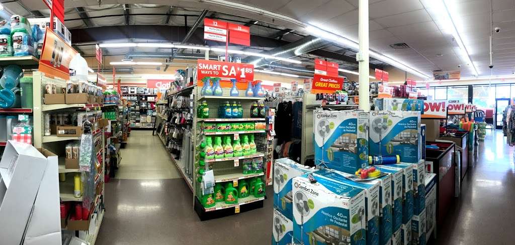 Family Dollar | 1717 W Southern Ave, Phoenix, AZ 85041, USA | Phone: (602) 232-2870