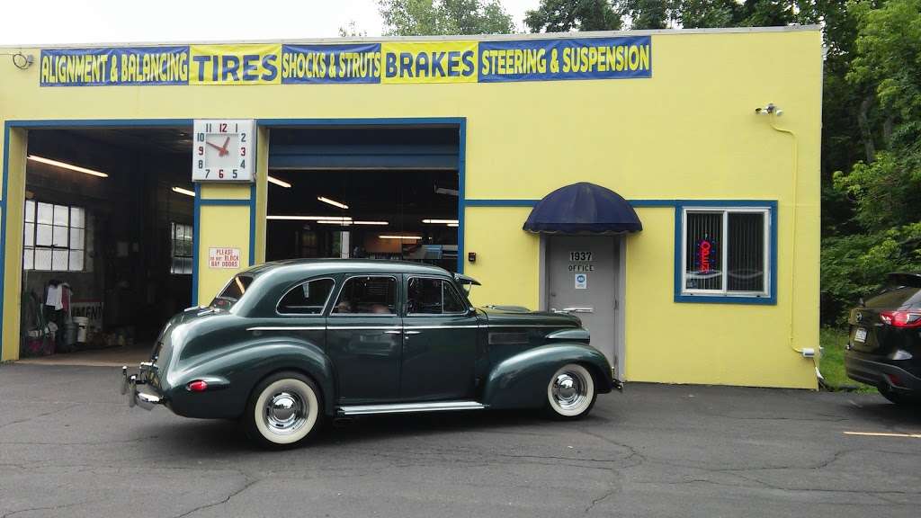 Carlsons Alignment Service | 1937 Lincoln Hwy, Penndel, PA 19047, USA | Phone: (215) 757-6784