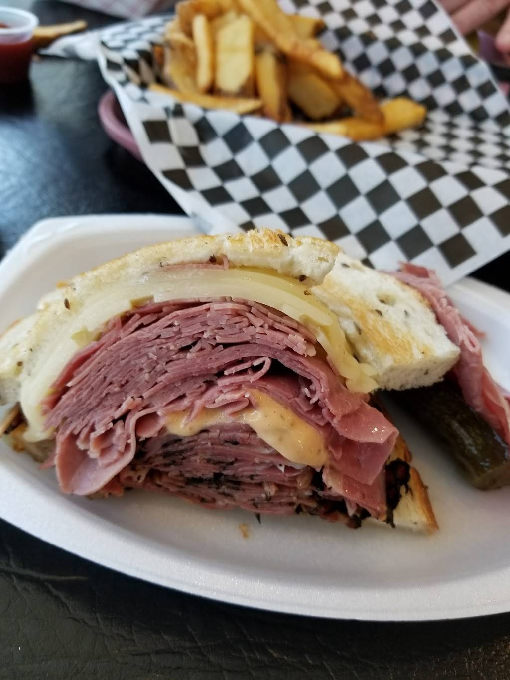 Tommy Pastrami New York Delicatessen | 3751 S Harbor Blvd, Santa Ana, CA 92704, USA | Phone: (714) 540-2700