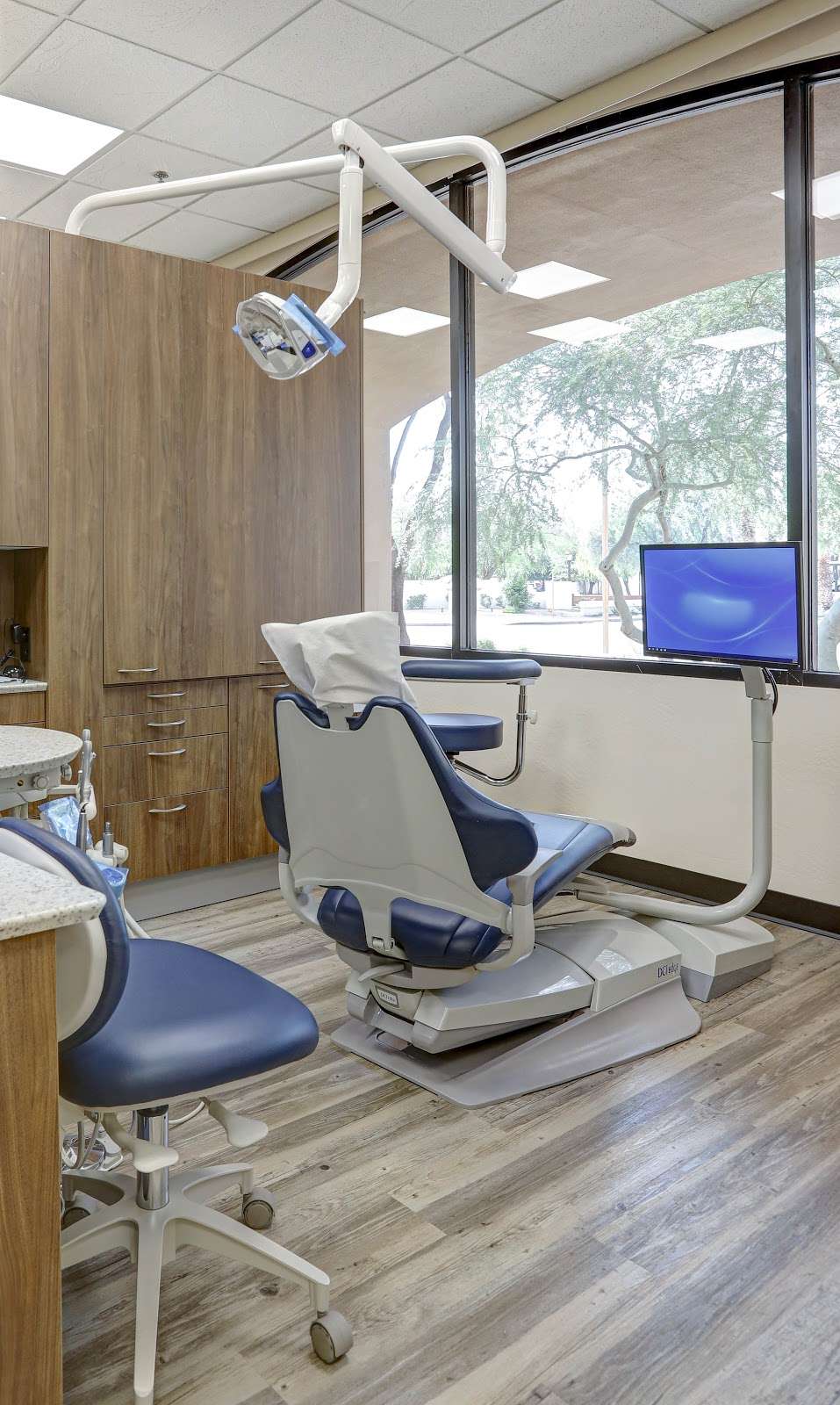 Waldman Dental Group | 6945 E Sahuaro Dr Ste. A-2, Scottsdale, AZ 85254, USA | Phone: (480) 551-6400