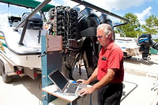 Galveston Marine Center, Mercury Outboard, Mercury cerado Algoa  | 17204 Main St, Alvin, TX 77511, USA | Phone: (409) 740-1555