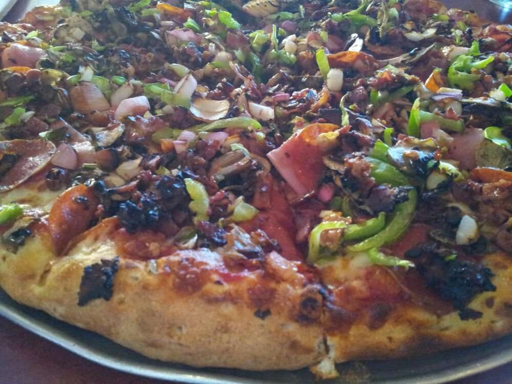 Lamppost Pizza | 2955 Rolling Hills Rd, Torrance, CA 90505, USA | Phone: (310) 325-4864