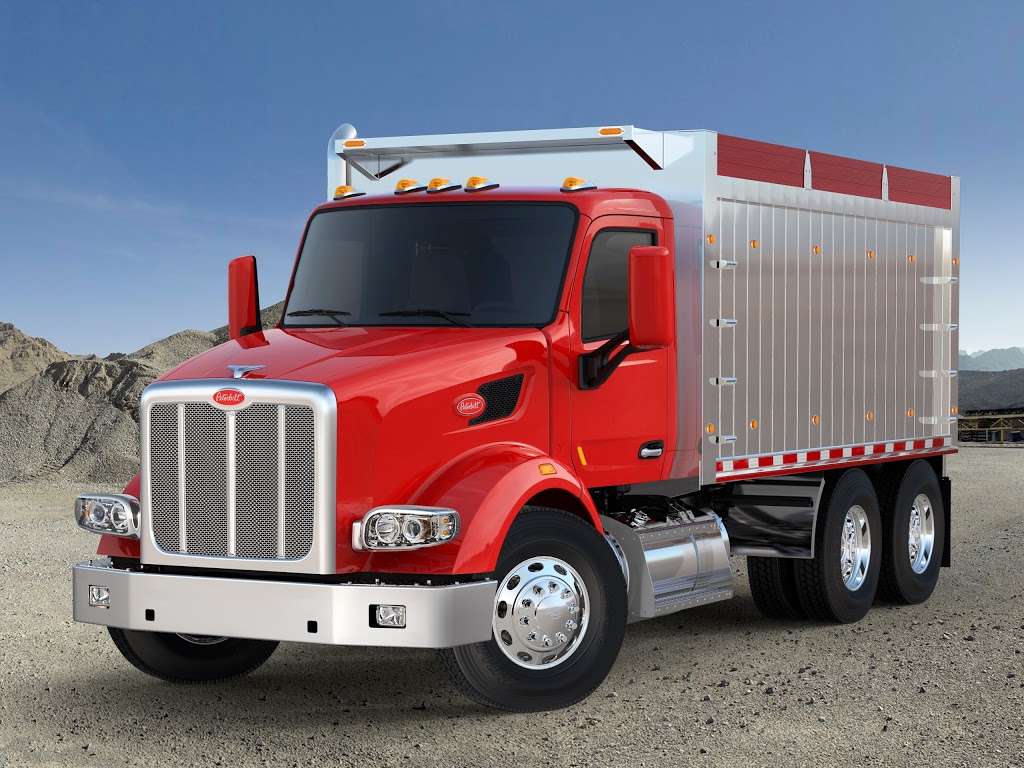 The Peterbilt Store - Hagerstown | 12821 Salem Ave, Hagerstown, MD 21740, USA | Phone: (301) 393-1300