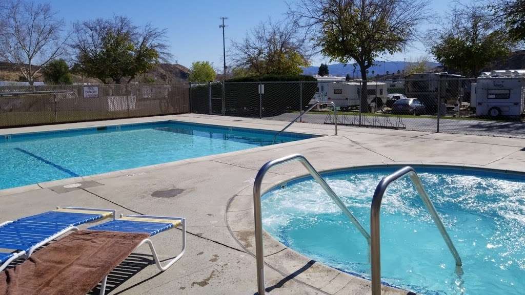 Castaic Lake RV Park | 31540 Ridge Rte Rd, Castaic, CA 91384, USA | Phone: (661) 257-3340