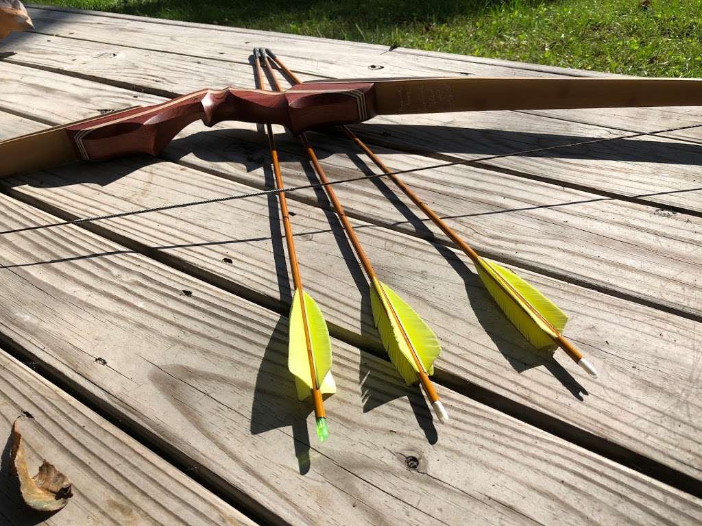 Kustom King Traditional Archery | 11884 N 500 E, San Pierre, IN 46374 | Phone: (219) 828-5002