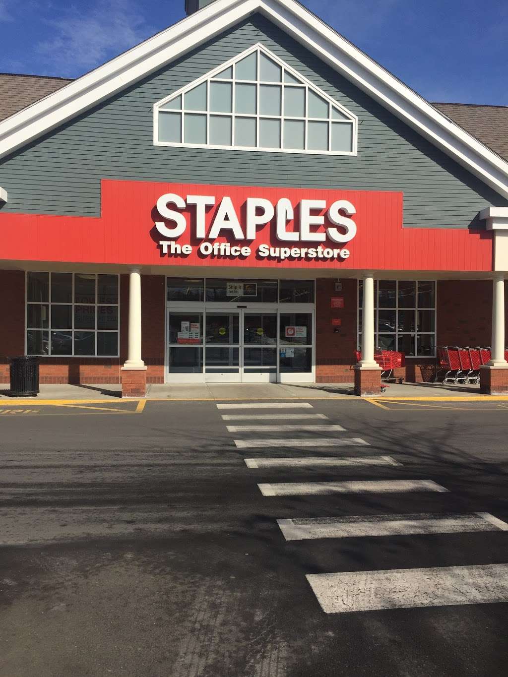 Staples | 113 Mill Plain Rd, Danbury, CT 06811 | Phone: (203) 791-0411