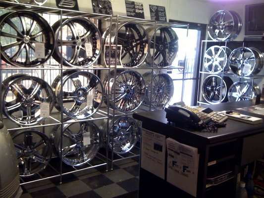 San Fernando Brake & Tire, Inc. | 658 N Maclay Ave, San Fernando, CA 91340 | Phone: (818) 361-3031