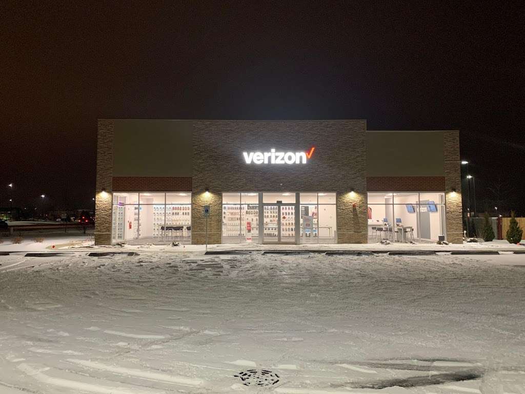 Verizon Authorized Retailer – GoWireless | 2011 Orchard Rd, Montgomery, IL 60538, USA | Phone: (630) 748-8199