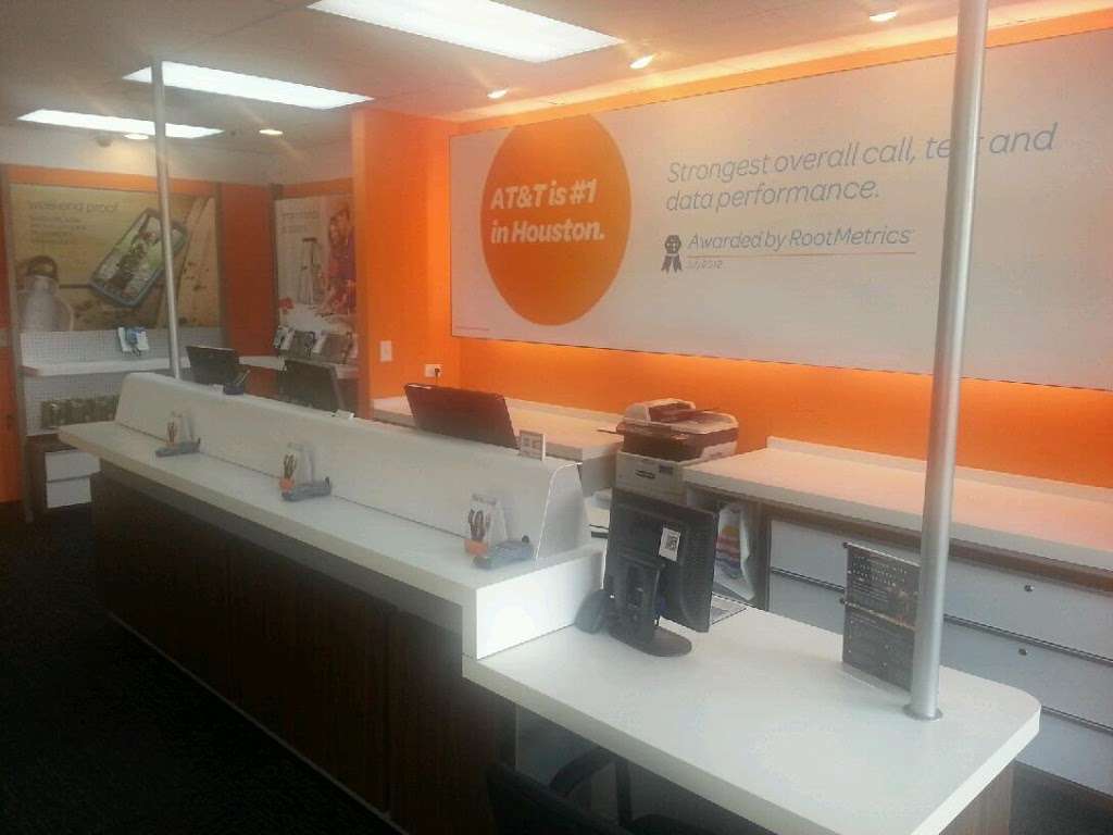 AT&T Store | 6539 Woodway Dr, Houston, TX 77057 | Phone: (832) 358-8766