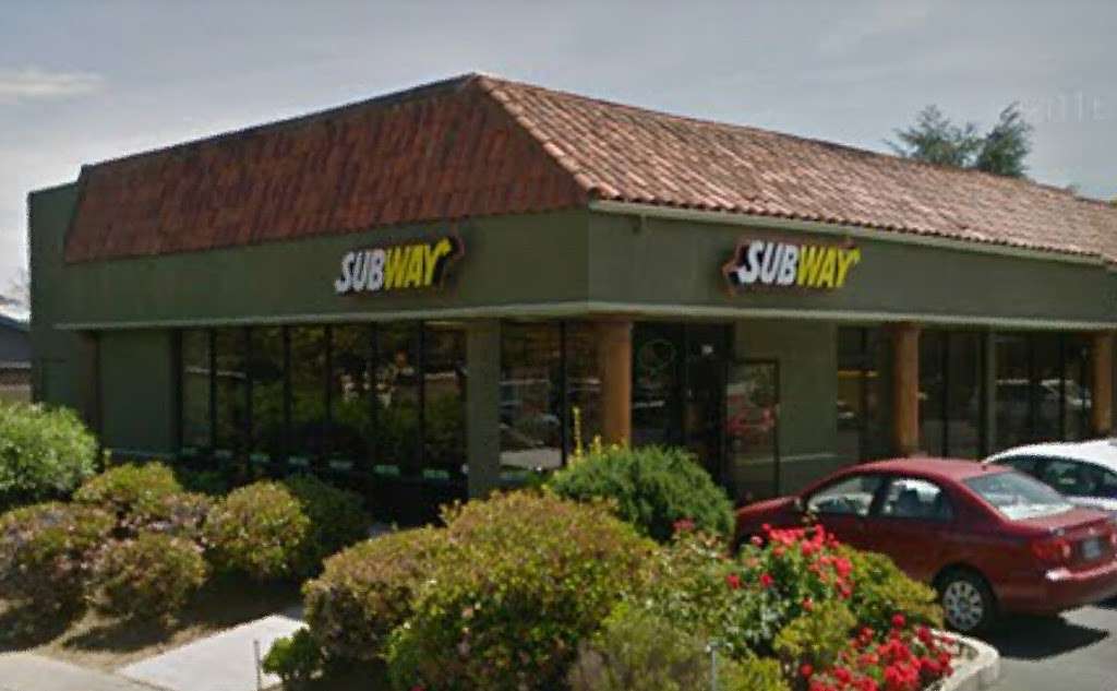 Subway Restaurants | 704 S Wolfe Rd, Sunnyvale, CA 94086, USA | Phone: (408) 749-0456