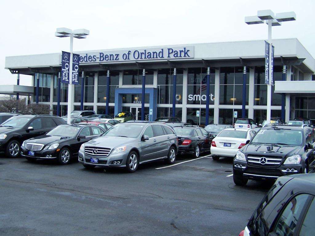 Mercedes-Benz Of Orland Park | 8430 W 159th St, Orland Park, IL 60462 | Phone: (708) 460-0400