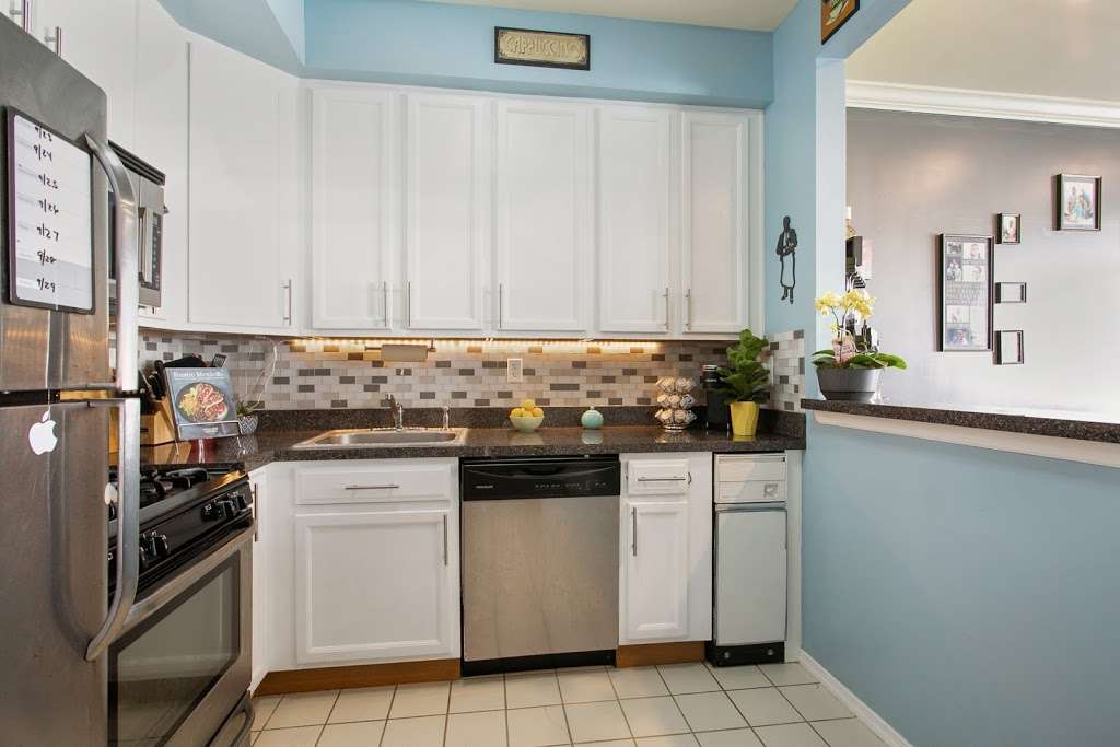 Millie Valentin - Better Homes and Gardens Rand Realty | 3928 E Tremont Ave, The Bronx, NY 10465, USA | Phone: (646) 957-4648