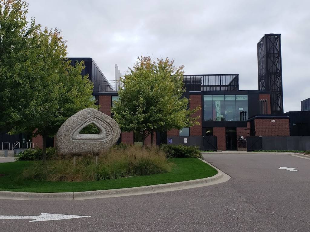 DeWitt Wallace Library - Macalester College | 1600 Grand Ave, St Paul, MN 55105, USA | Phone: (651) 696-6346