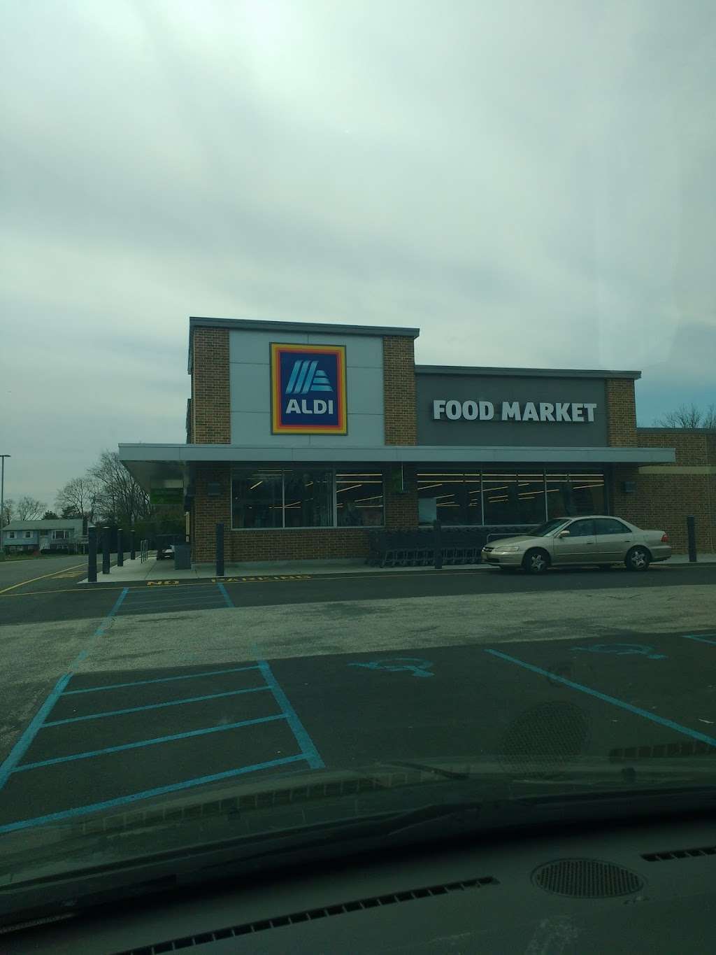 ALDI | 1102 N White Horse Pike, Stratford, NJ 08084, USA | Phone: (855) 955-2534