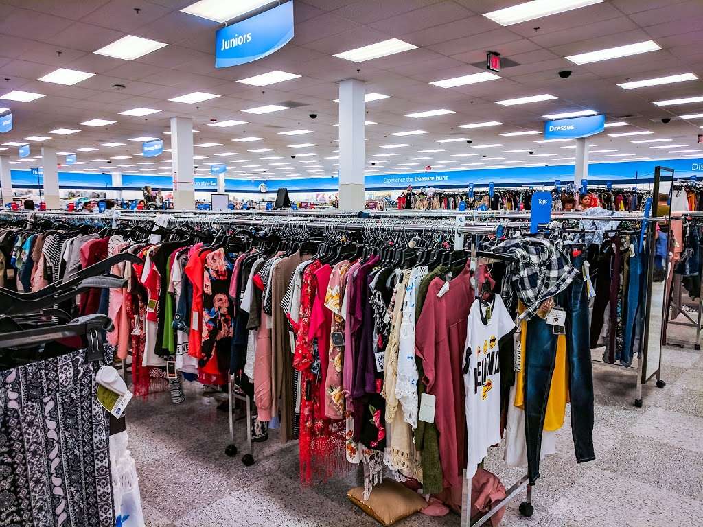 Ross Dress for Less | 1237 E Golf Rd, Schaumburg, IL 60173, USA | Phone: (847) 517-7031