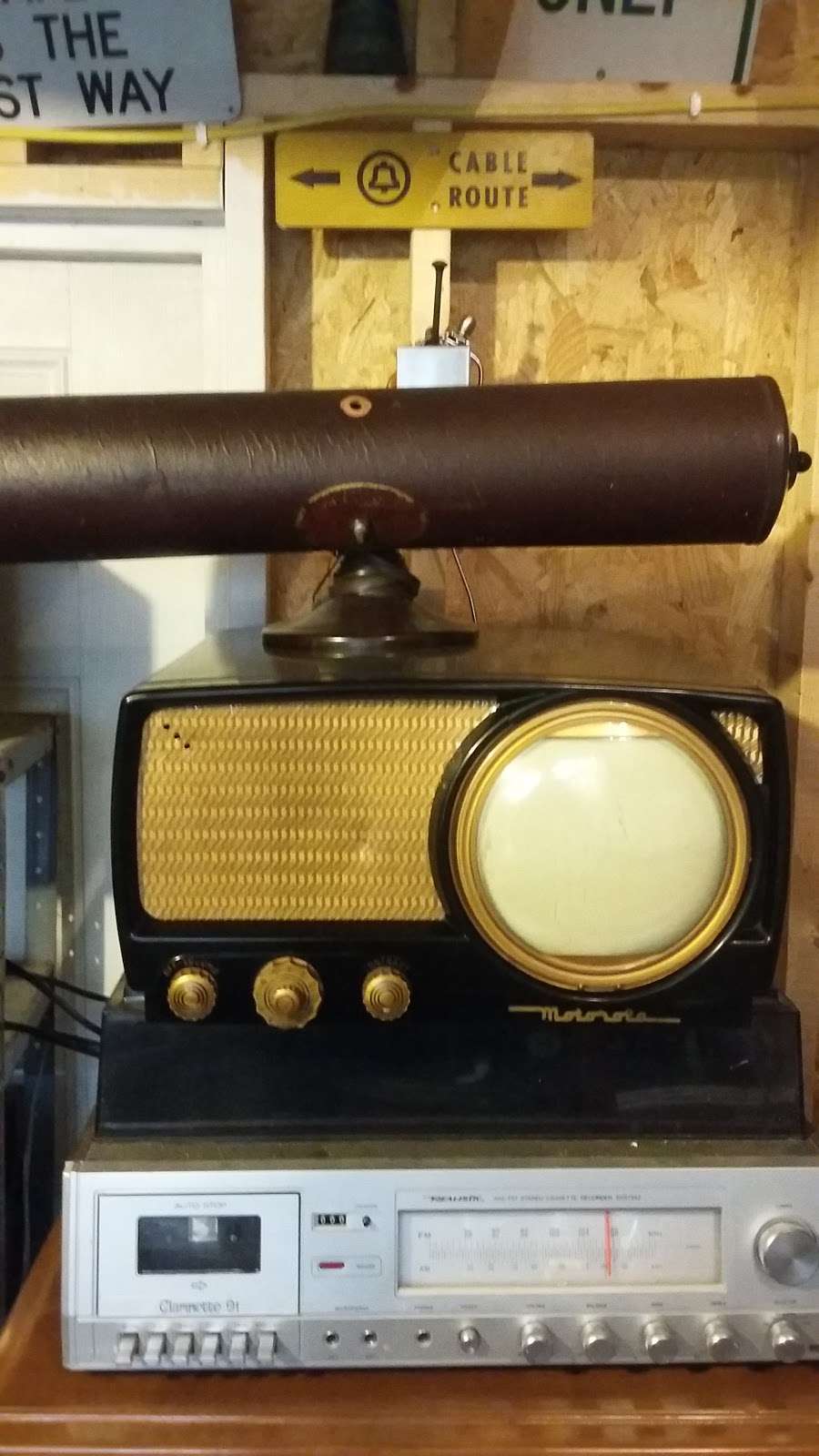 Antique Radio And Television Repair | 18641 County Rd 175 E, Summitville, IN 46070 | Phone: (765) 615-2187