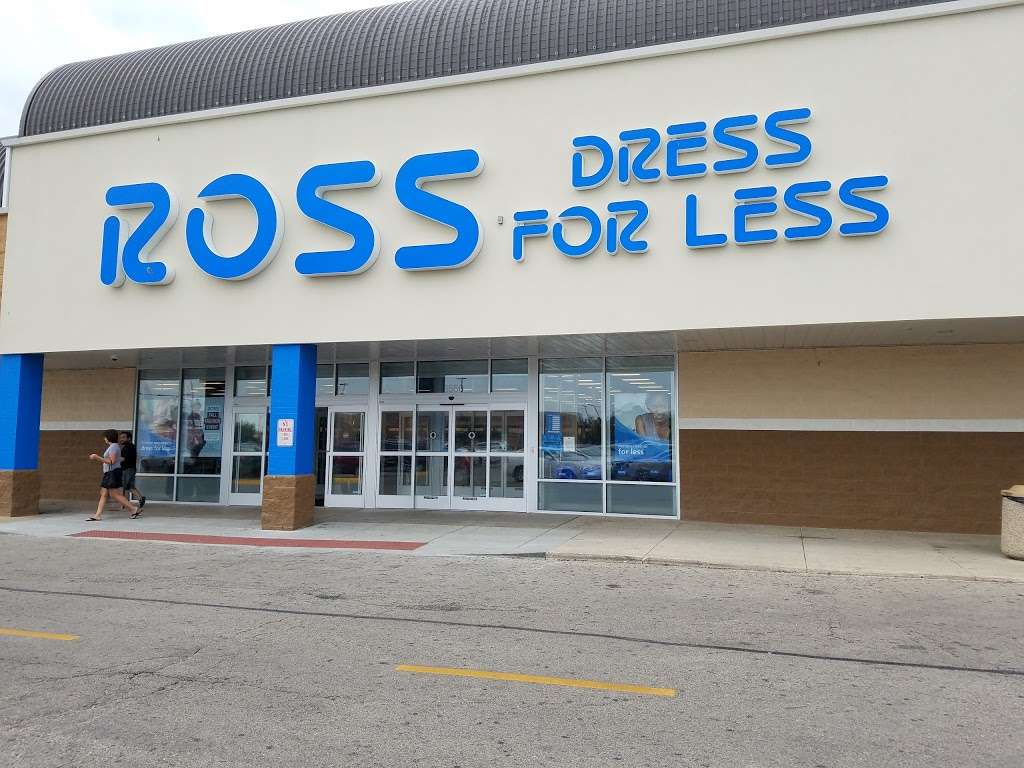 Ross Dress for Less | 6560 W Fullerton Ave, Chicago, IL 60639, USA | Phone: (773) 622-7515