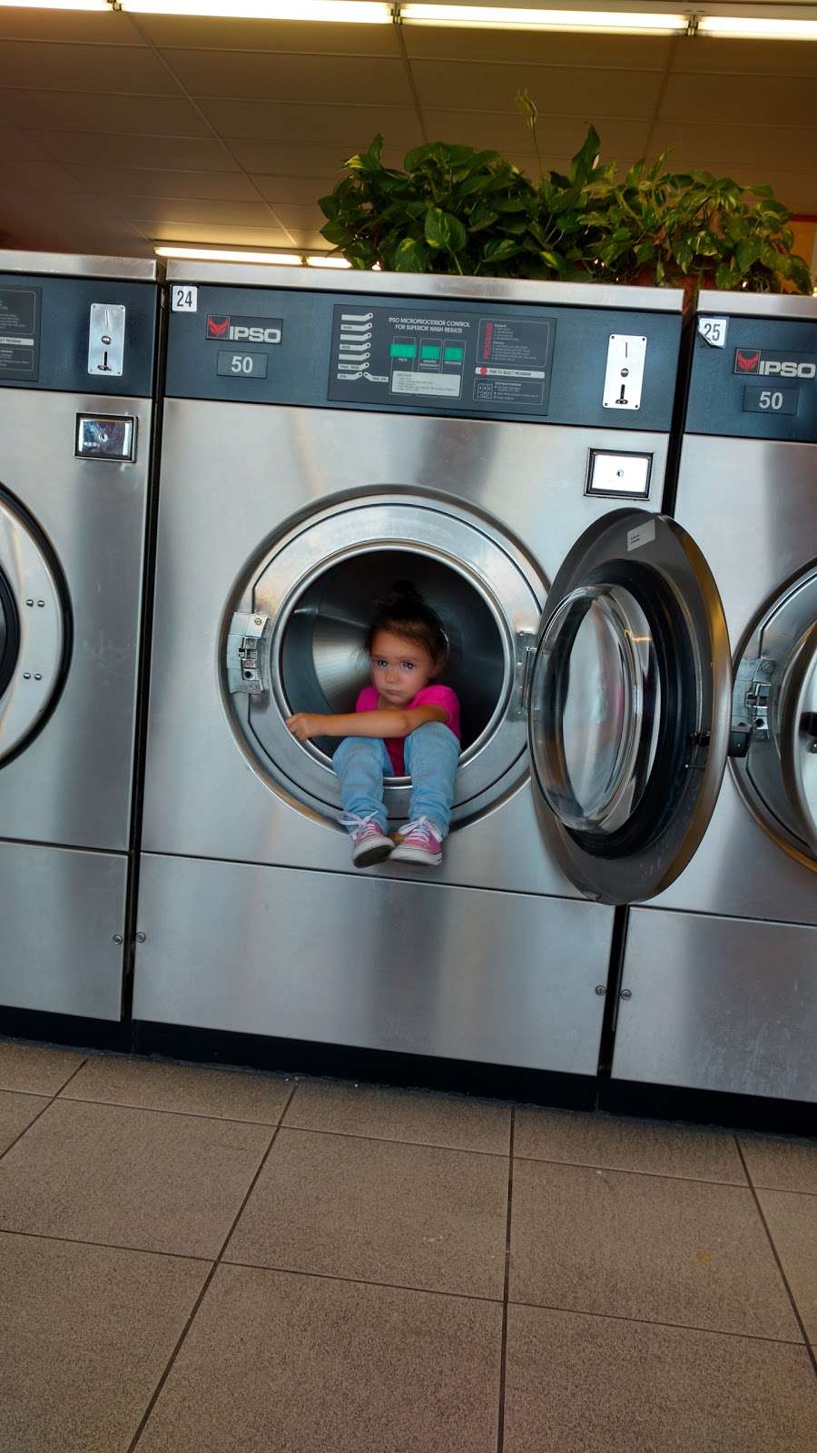 Laundromat of Rialto | 945 W Foothill Blvd, Rialto, CA 92376, USA