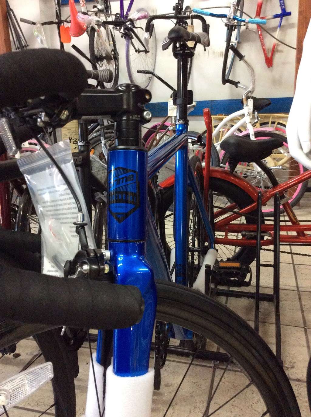 Paisanos Bike Shop | 4410 S Main St, Los Angeles, CA 90037, USA | Phone: (323) 233-5803