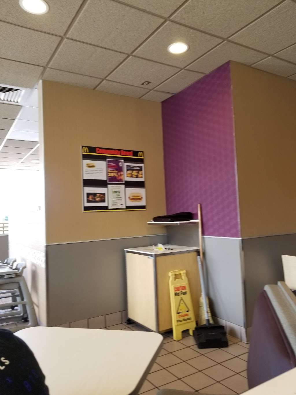 McDonalds | 8483 Cordon Way, Nottingham, MD 21162 | Phone: (410) 931-9321