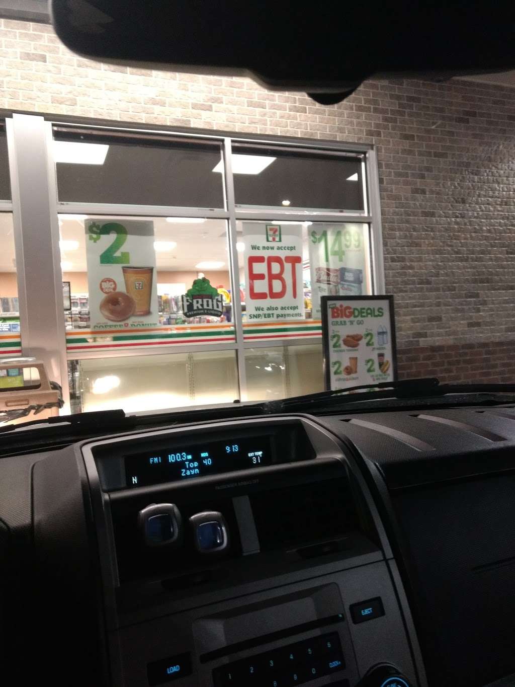 7-Eleven | 136 Hempstead Turnpike, West Hempstead, NY 11552, USA | Phone: (516) 483-4693