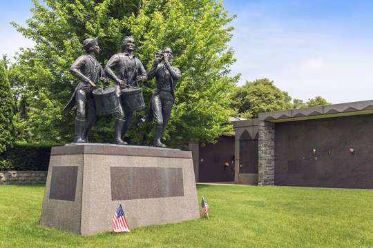 Memory Gardens Cemetery | 2501 E Euclid Ave, Arlington Heights, IL 60004, USA | Phone: (847) 255-1010