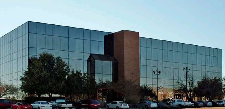 The Hughes Group Real Estate Services | 1510 N Hampton Rd #230, DeSoto, TX 75115, USA | Phone: (972) 920-5576