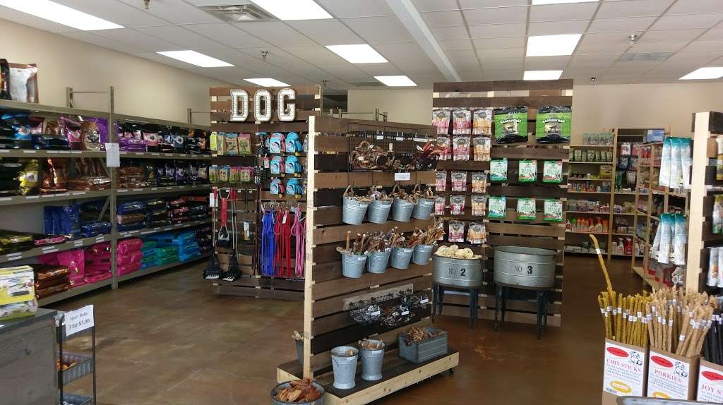 Pets Etc. | 720 Army Trail Rd, Carol Stream, IL 60188, USA | Phone: (630) 372-1919