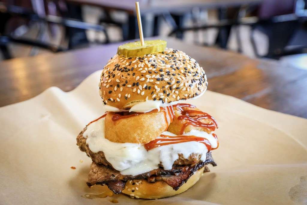 HD Burger & More | 5019 Lone Tree Way Ste A, Antioch, CA 94531, USA | Phone: (925) 978-9398