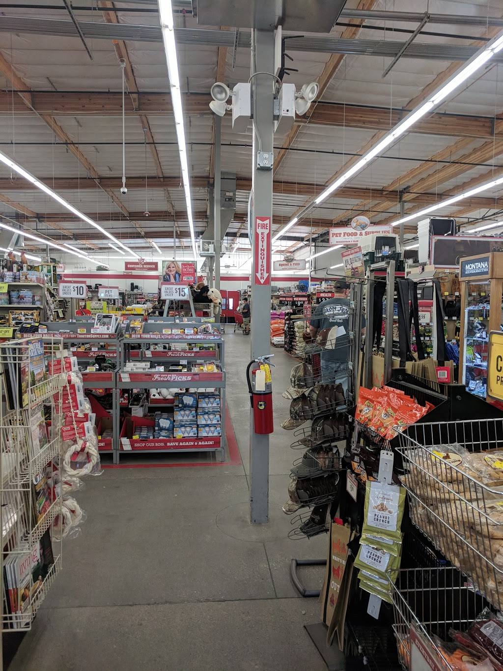 Tractor Supply Co. | 2195 Hamner Ave, Norco, CA 92860, USA | Phone: (951) 735-2216