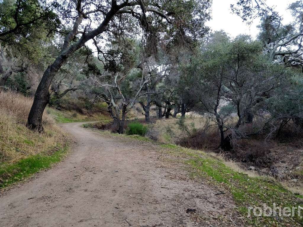 Long Canyon East Trailhead | Unnamed Road, Simi Valley, CA 93065, USA
