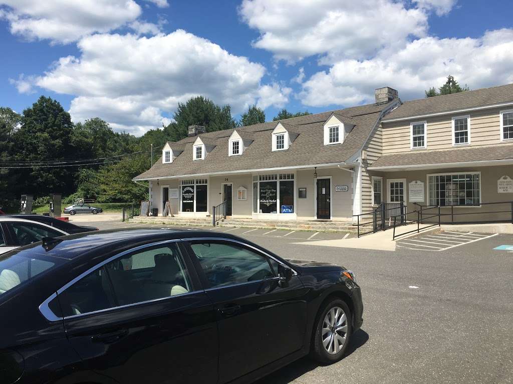 Union Savings Bank | 26 North St, Roxbury, CT 06783, USA | Phone: (860) 350-3199
